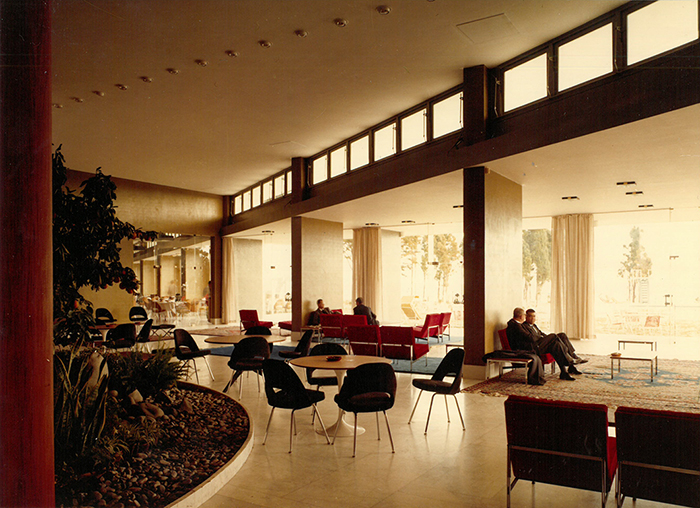 Eero Saarinen: Sculptor of Form | Knoll Inspiration