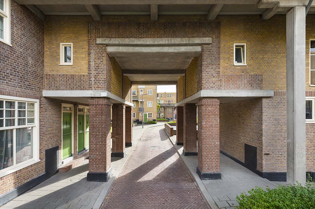 The Justus van Effen Complex, Rotterdam | Knoll Inspiration