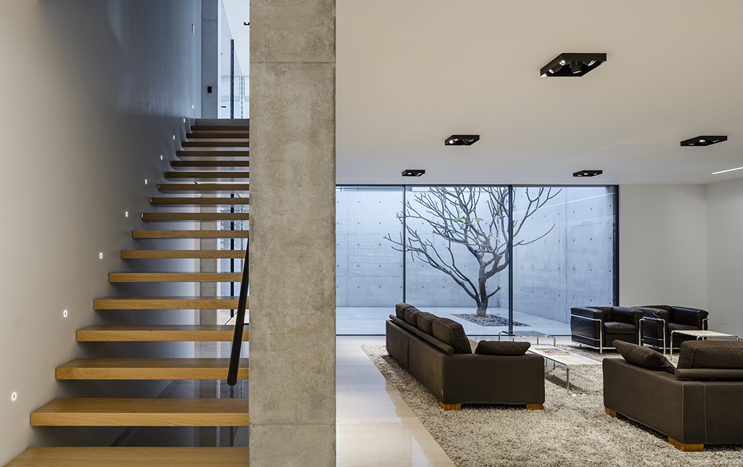 Z House | Studio de Lange | PC: Amit Geron | Knoll Inspiration