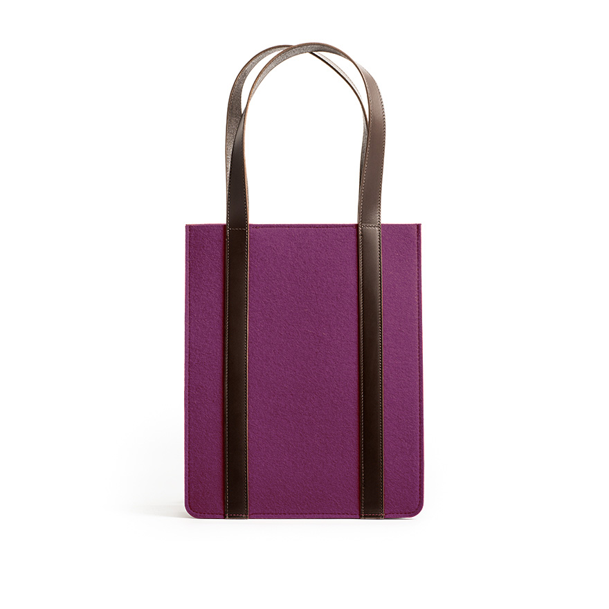 slim tote bag