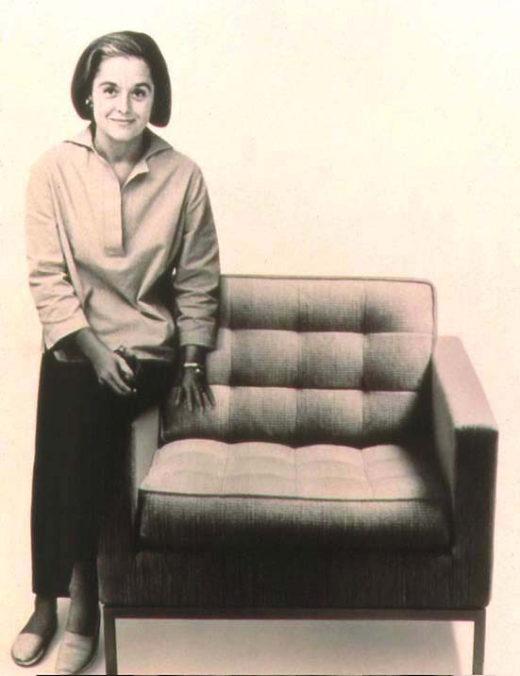 Flo Knoll With Chair