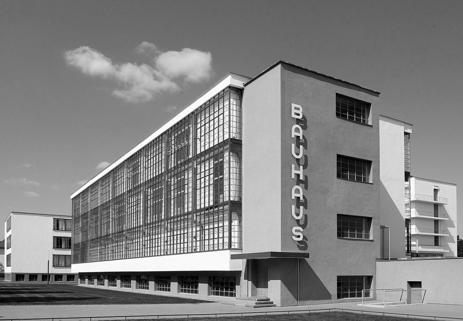 Index Of Story Uploads Images Inspiration Shop Bauhaus Masters And Shu Xxl