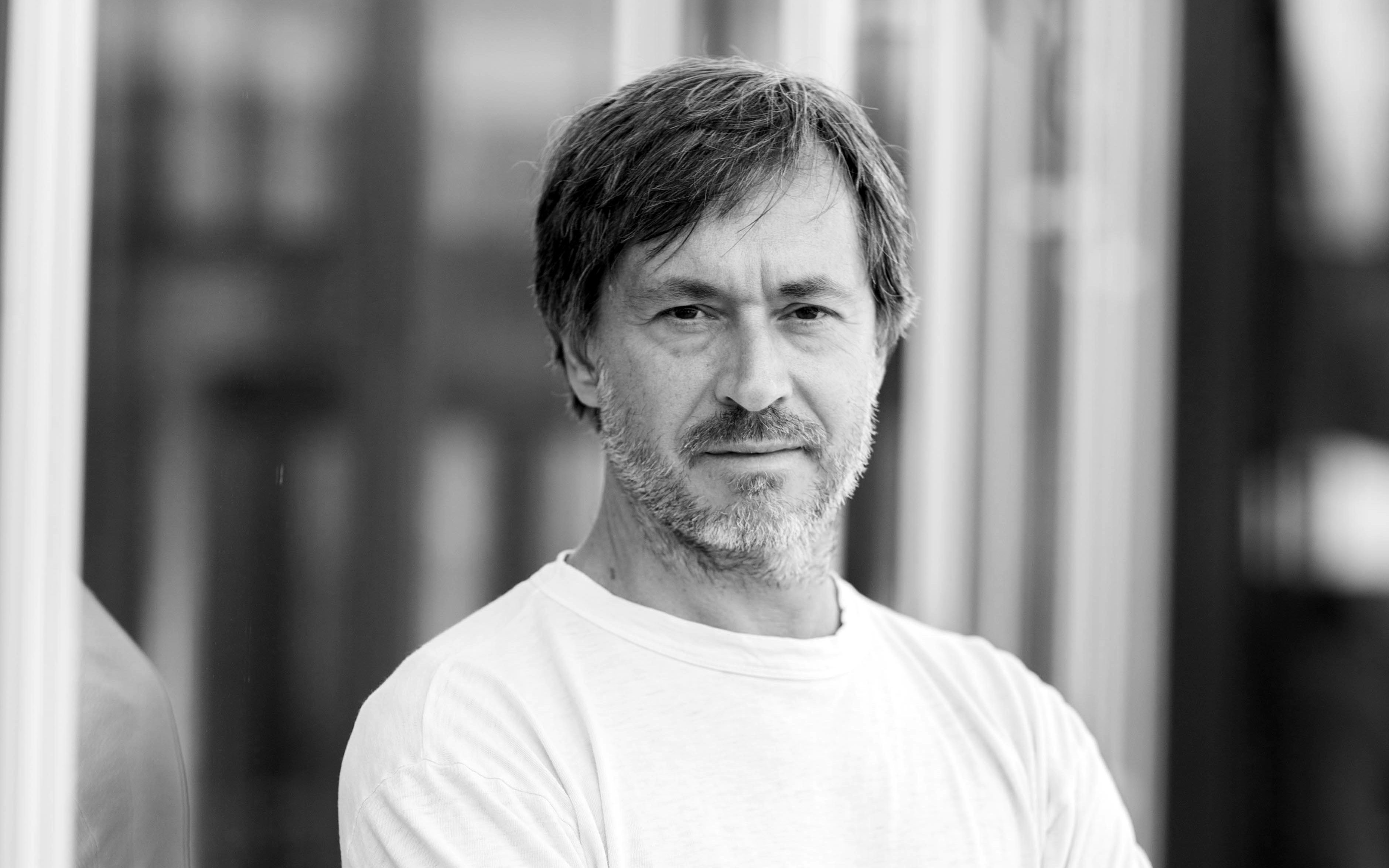 About Marc Newson - Discovering Designers