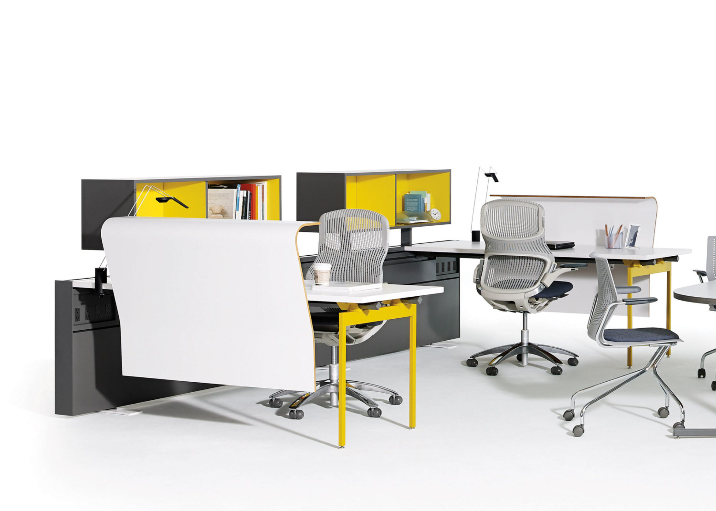 Antenna Workspaces Knoll