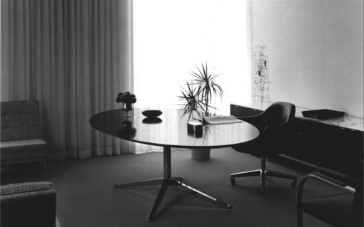 Knoll Table Desk 2